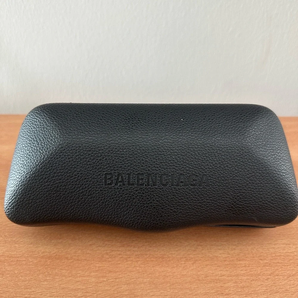 Balenciaga Black Sunglasses - Picture 3 of 6